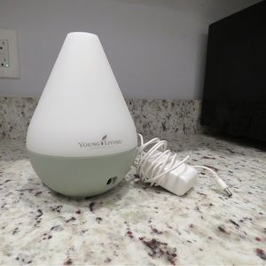 Young Living DEWDROP Essential Oil Ultrasonic Home Diffuser
